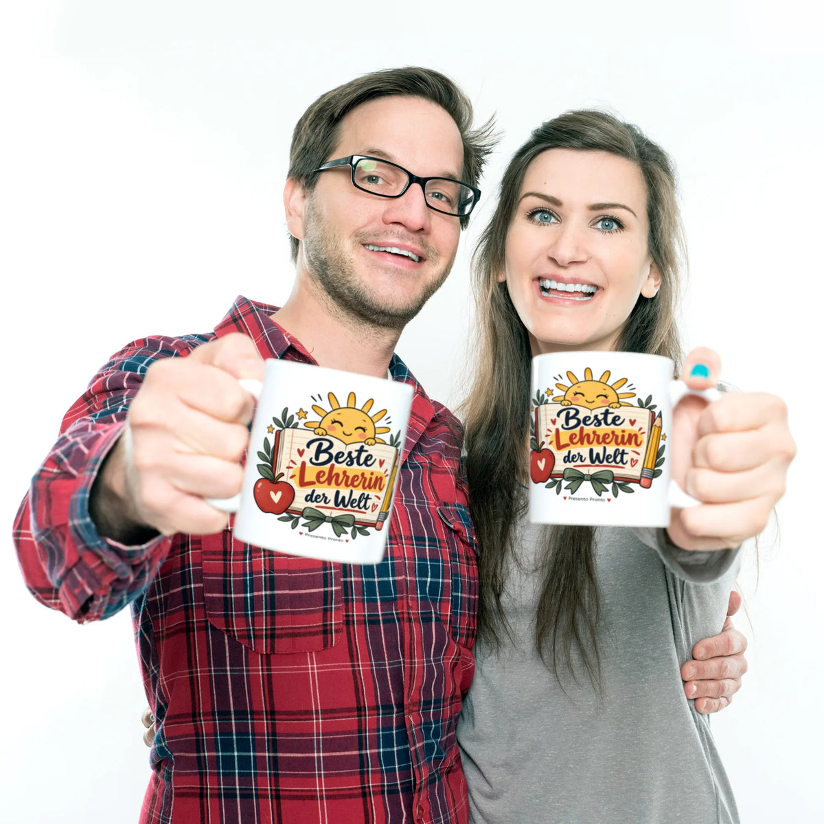 Herzliche Tasse für Lehrerin mit Schulheft und Apfel|p:2015223|h:78a222b93dac1ced80bdce5b8e728617