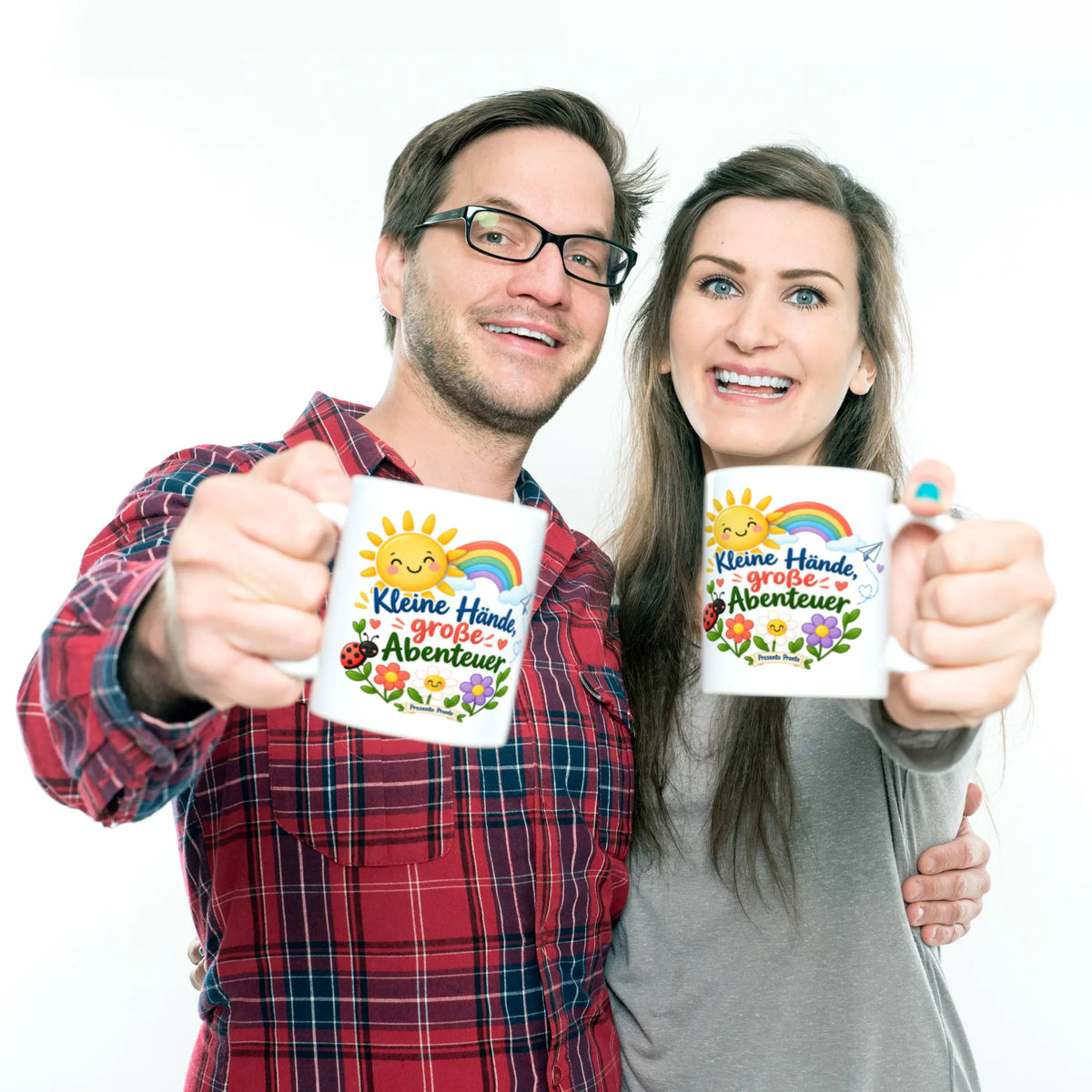 Fröhliche Tasse für Kindergartenkinder mit Sonne|p:2016880|h:9efca59a1a5f2c52c2c84becfcf5b632