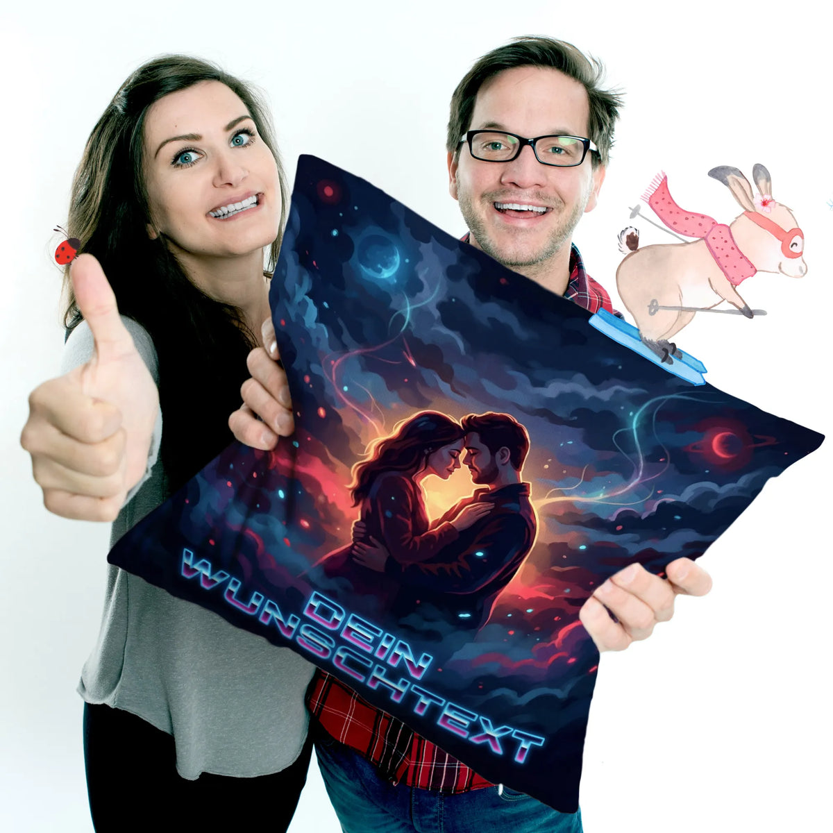Personalisiertes Foto Kissen Valentinstag & Liebe im Cinematic 80s Sci-Fi Love Stil|p:2007468|h:1f1330c94d9900021dcc83bd46aa8b1f