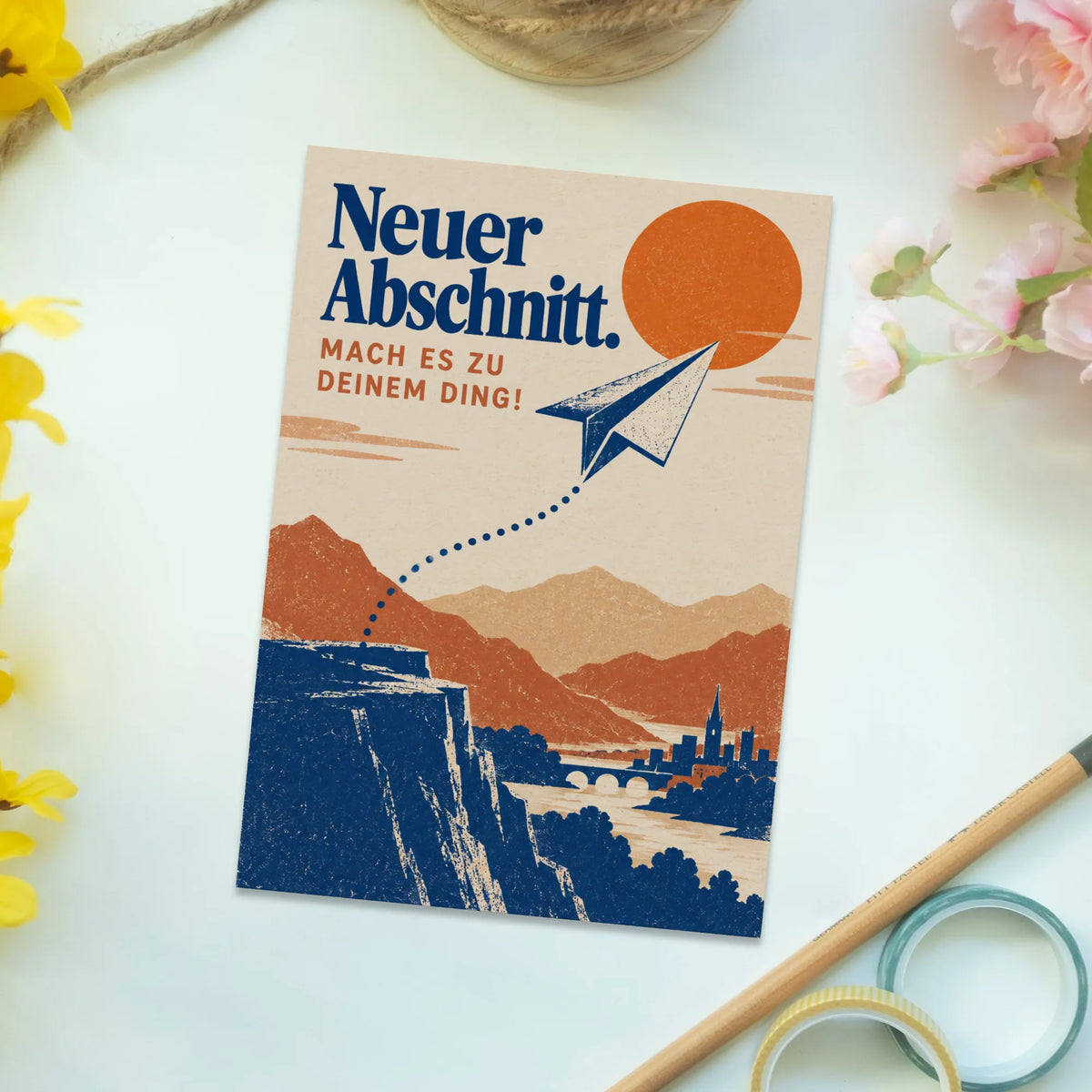 Motivierende Postkarte zum Neustart mit Papierflieger|p:2012538|h:62f2cc33d46505dcf023ba672e390d45