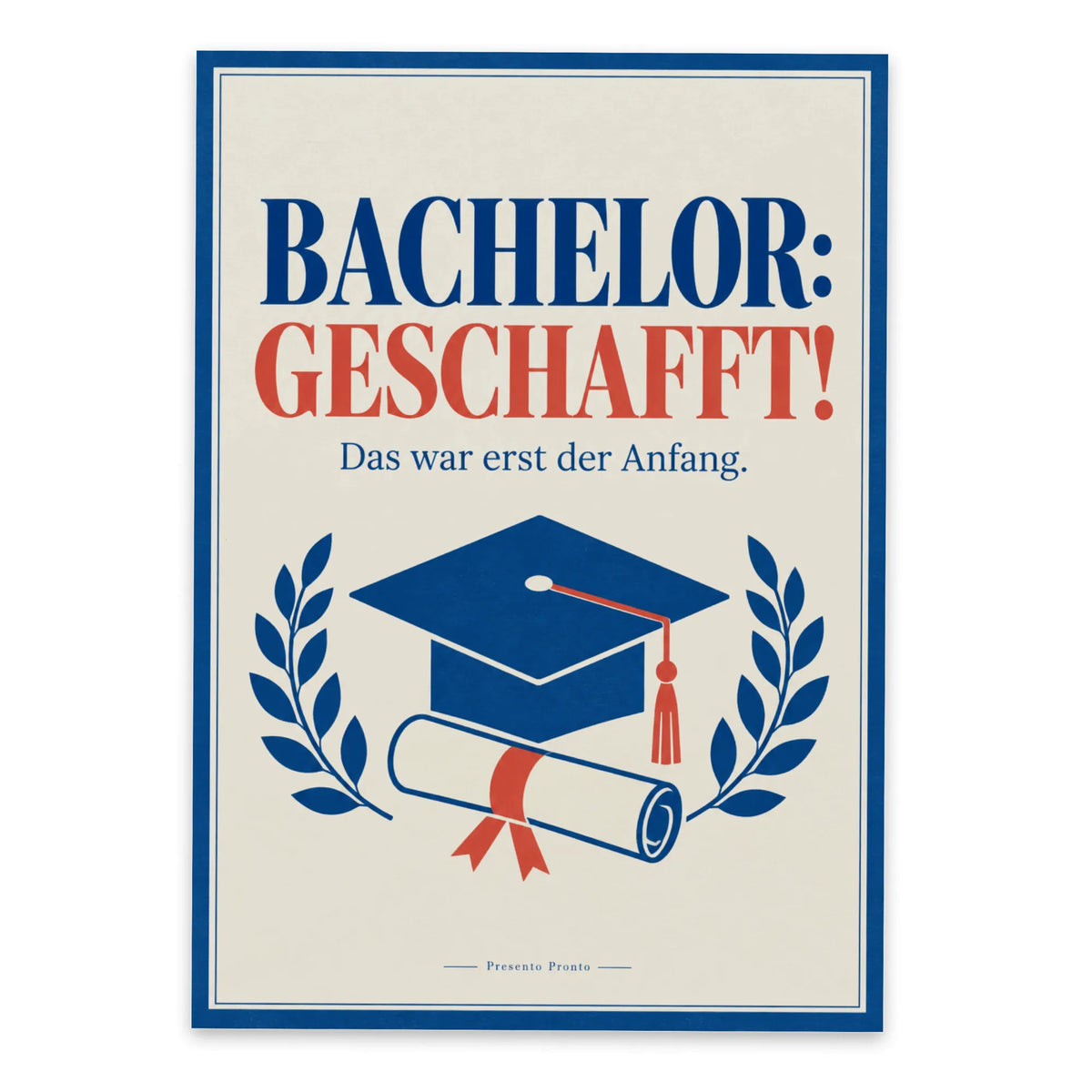 Stolze Bachelor Postkarte zum Abschluss mit Abschlussmütze|p:2012540|h:773bfbc9ff5bb76981963f26e894e385