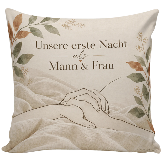 Romantisches Kissen für die erste Nacht als verheiratetes Paar|p:2012777|h:d1edd6b54d6e069f8cd5b9e280ca94c3