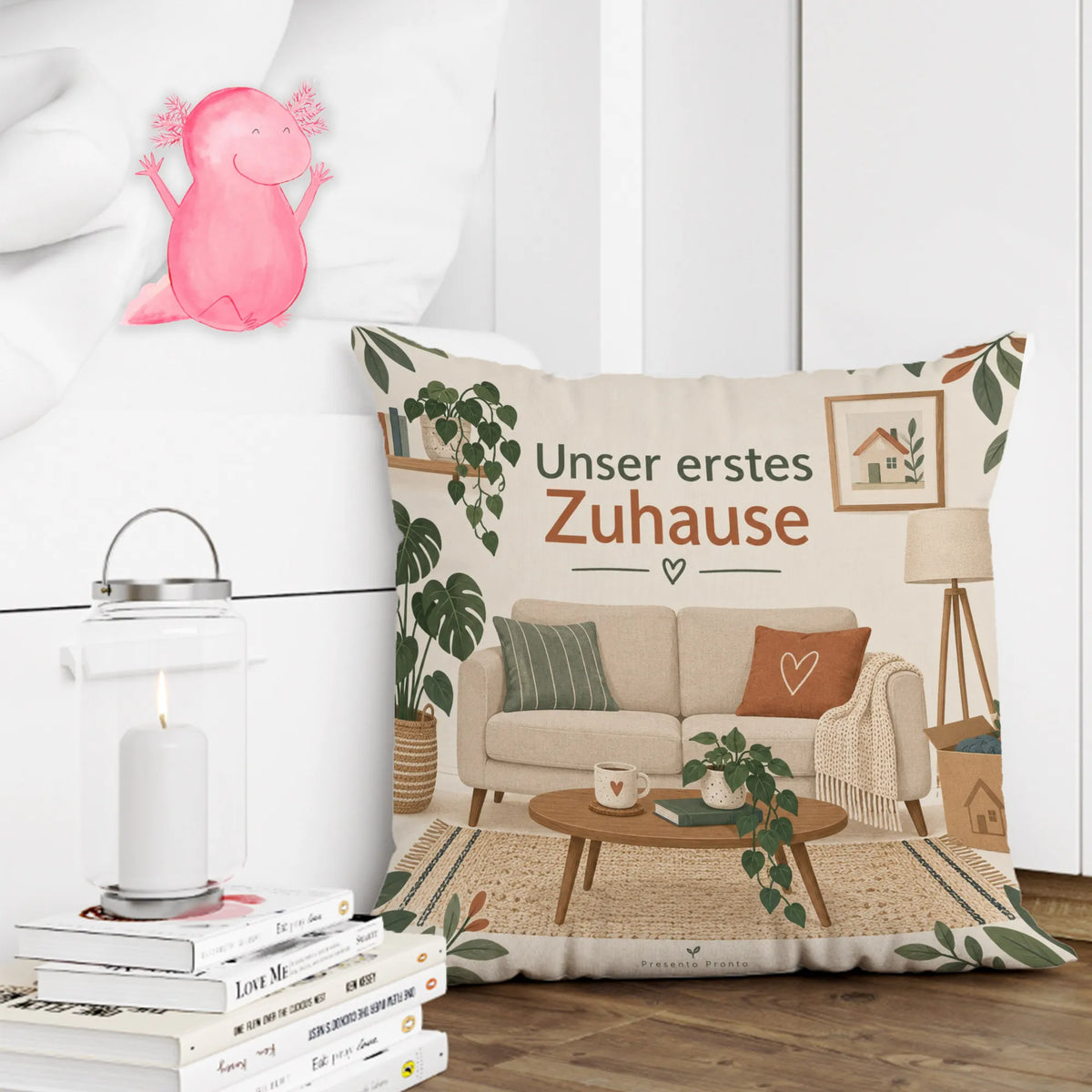 Gemütliches Kissen zur ersten gemeinsamen Wohnung mit Sofa|p:2012788|h:84b8a822336700691be8da2eb1770745