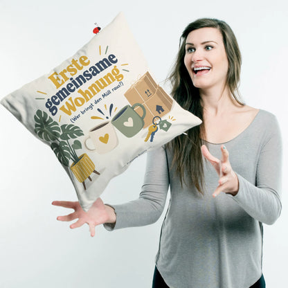 Lustiges Kissen zur ersten gemeinsamen Wohnung mit Kaffeetassen|p:2012826|h:5214fe2dadba791b5eecc7e6d6412e0f