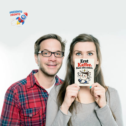 Lustige Topseller Postkarte mit Kaffeetasse für Kaffeefans|p:2012960|h:a5c5673ea5e4276ad7ed1cca08f2ff81