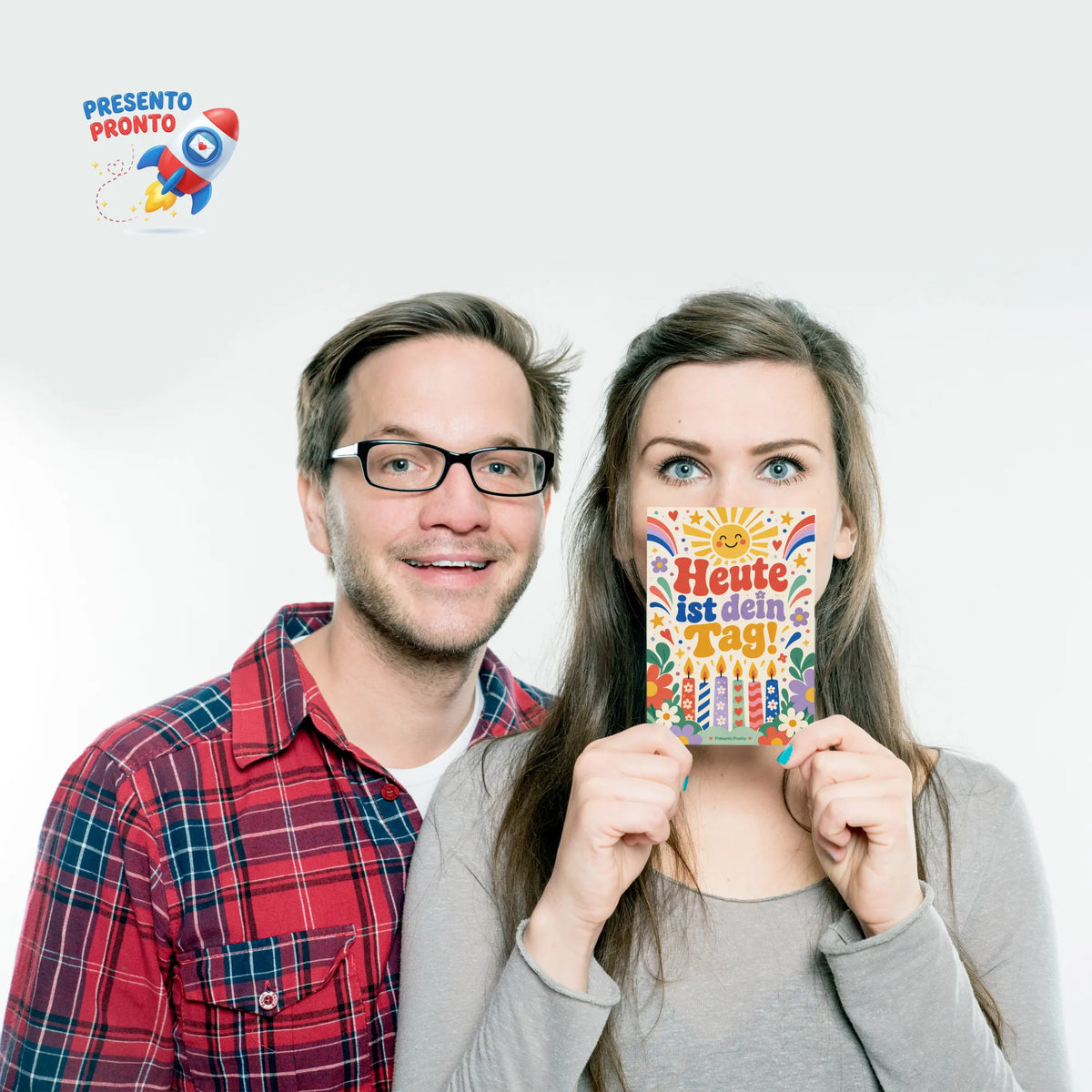 Fröhliche Grußkarte zum Geburtstag mit Kerzen und Konfetti|p:2013093|h:881be70e0ff0dd3ddc93125695fcb29a