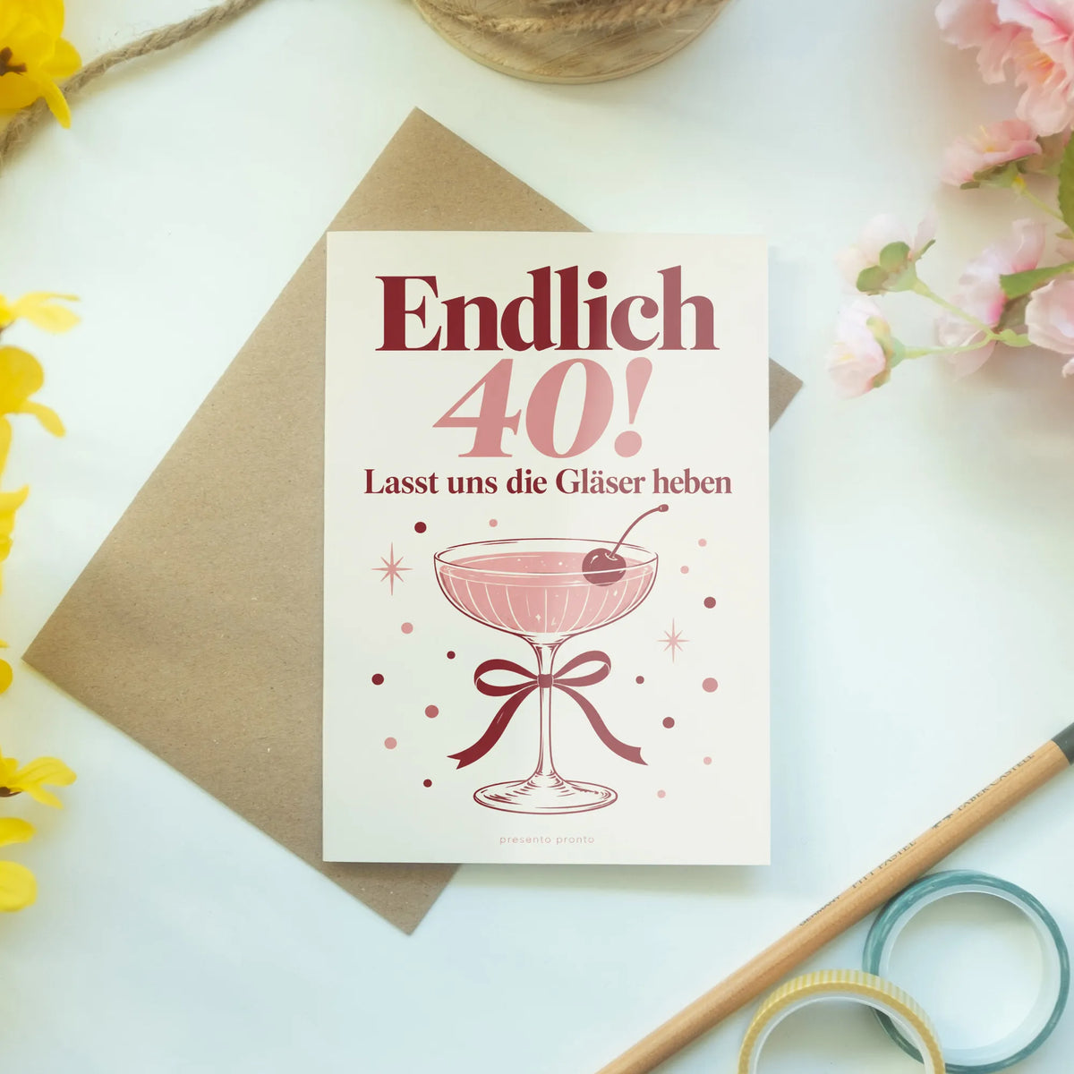 Festliche Einladungskarten zum 40. Geburtstag für Frauen mit Cocktailglas|p:2013121|h:3e6d5874b6a62e1a9710f45b7eb7eb76