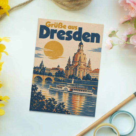 Herzliche Ansichtskarte aus Dresden für Urlaubsgrüße mit Frauenkirche|p:2013125|h:a8320120aab3a18326e6e2259c4e97f0