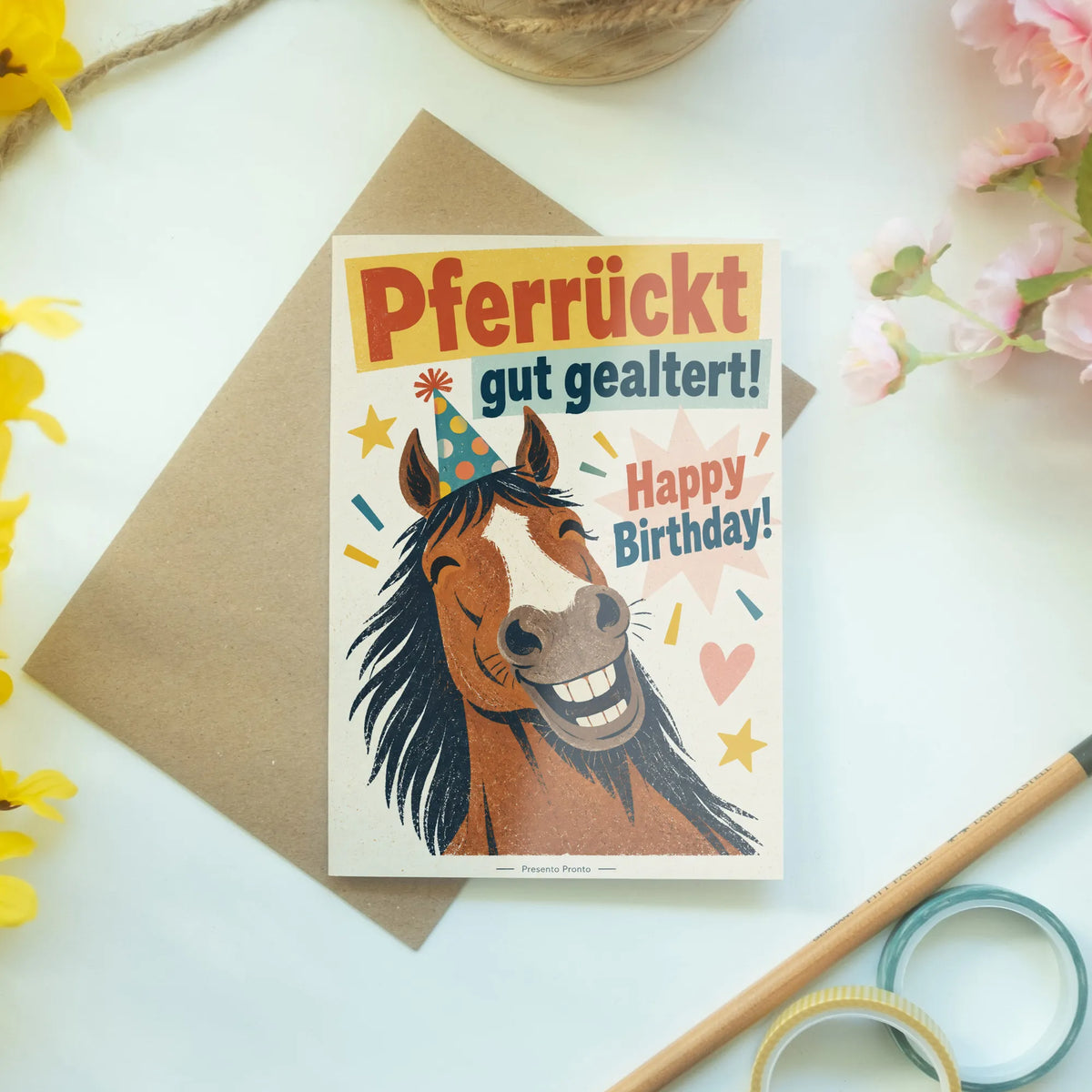 Lustige Geburtstagskarte mit Pferd im Partyhut|p:2013138|h:58190224d3855db17e33e98a34521057