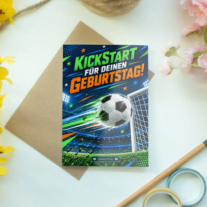 Coole Einladungskarten zum Kindergeburtstag Fußball mit Tor|p:2013298|h:03e62c5b154f55cf2dbdf769c20ddfa7