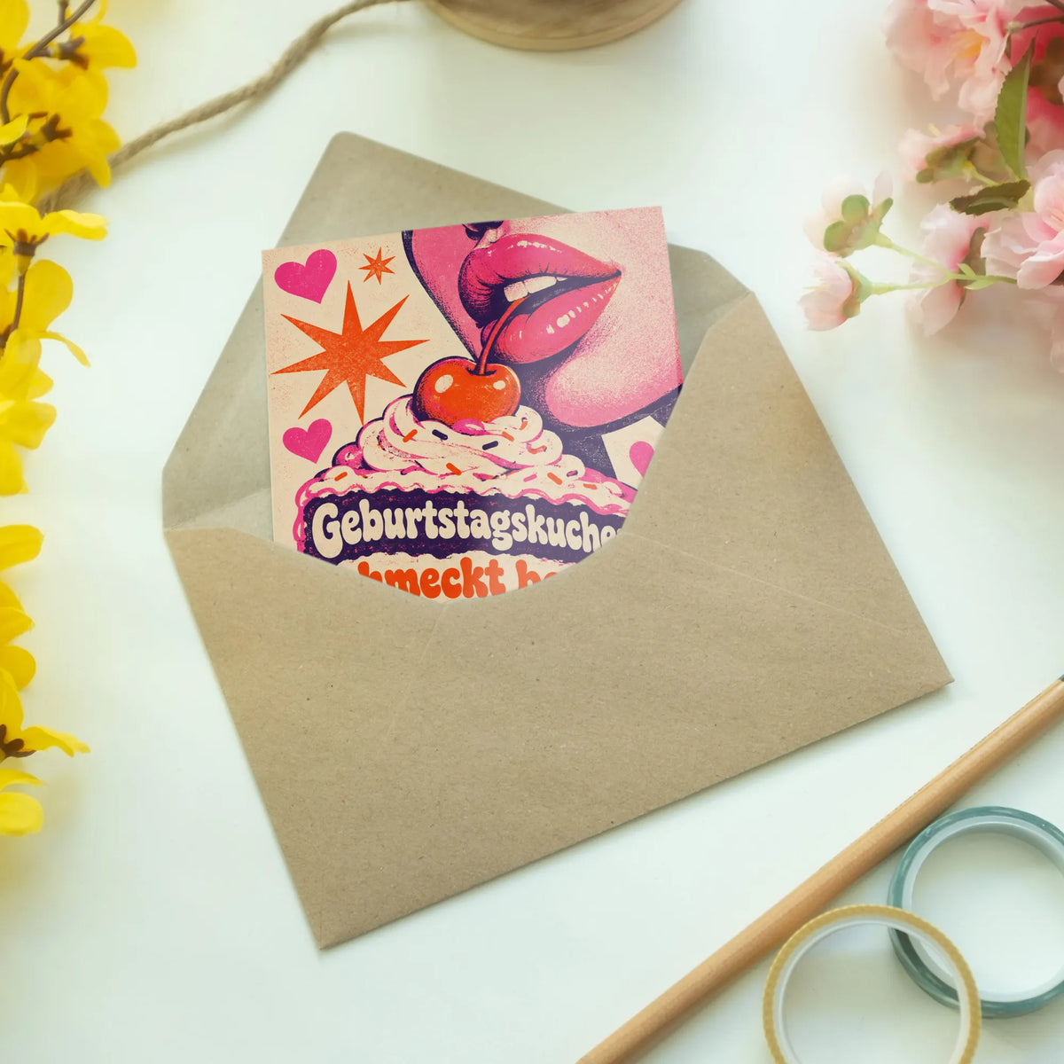 Sexy Geburtstagskarte für die Freundin mit Kirsche auf Kuchen|p:2013801|h:62e084ffa3c4ffb79e3062931c19d7e0