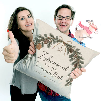 Gemütliches Kissen zu Weihnachten mit Tannenzweigbogen|p:2013802|h:a1f01f826932063a55a510edc378c47b