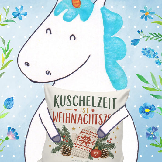 Gemütliches Kissen zu Weihnachten mit Fäustling und Tannenzweig|p:2013805|h:19d32576a2a48e76d73aac0704f57409