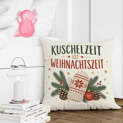 Gemütliches Kissen zu Weihnachten mit Fäustling und Tannenzweig|p:2013805|h:6bf74d0ee43e920d49bc982b11eba321