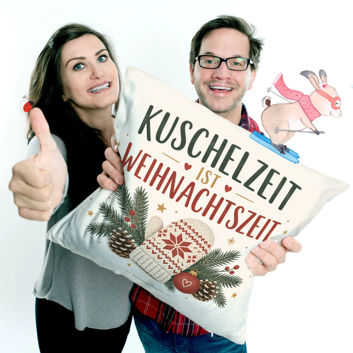 Gemütliches Kissen zu Weihnachten mit Fäustling und Tannenzweig|p:2013805|h:2d93539c00f712ad34ffde4caa7073d7