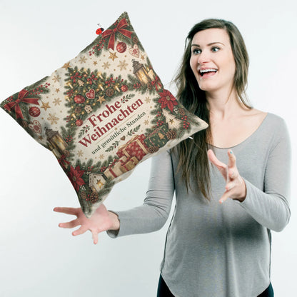 Gemütliches Kissen zu Weihnachten mit Weihnachtsbaum|p:2013813|h:a3c175bf8a01aba0dd890bb09b4fcf7c