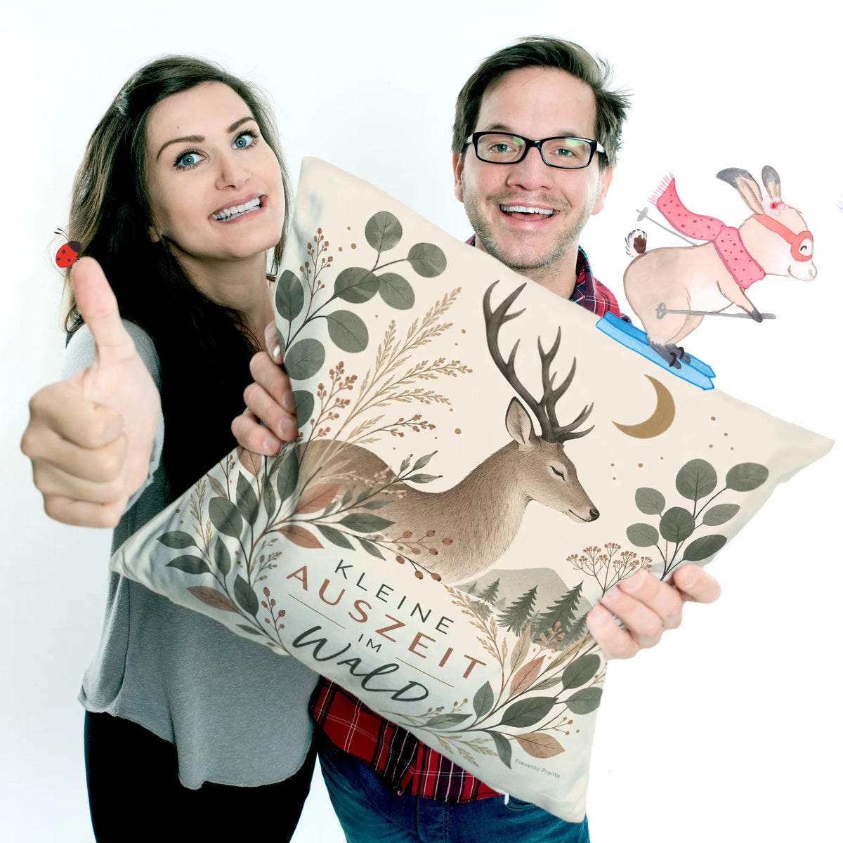 Gemütliches Kissen mit Hirsch für Waldliebhaber|p:2013833|h:1ad38c026181d2af3c8f8ab3f9521efb