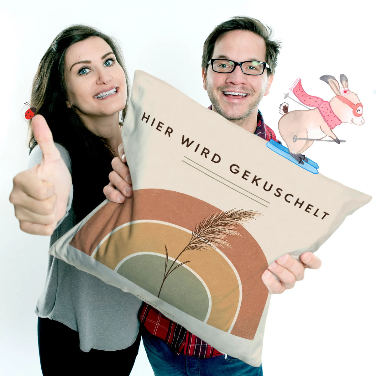 Gemütliches modernes Sofakissen für Kuschelmomente mit Pampasgras|p:2013853|h:798ebf829d982922fe57a4bafeba5241