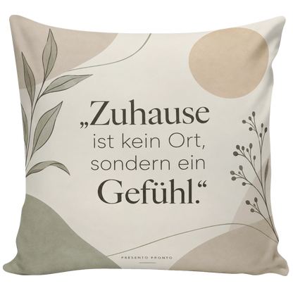 Gemütliches Sofakissen für entspanntes Zuhause mit Sonne|p:2013858|h:7dc902b1fb737b9583c19cba7f522f39