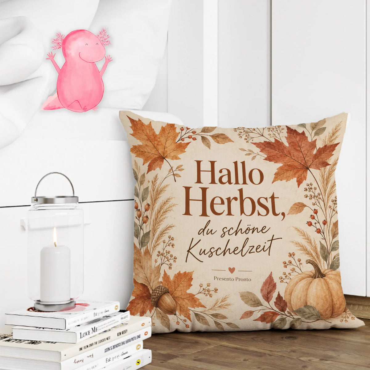 Gemütliches Kissen für den Herbst mit Kürbis und Blättern|p:2013884|h:ee503c865d833869642910d9b31caa6e