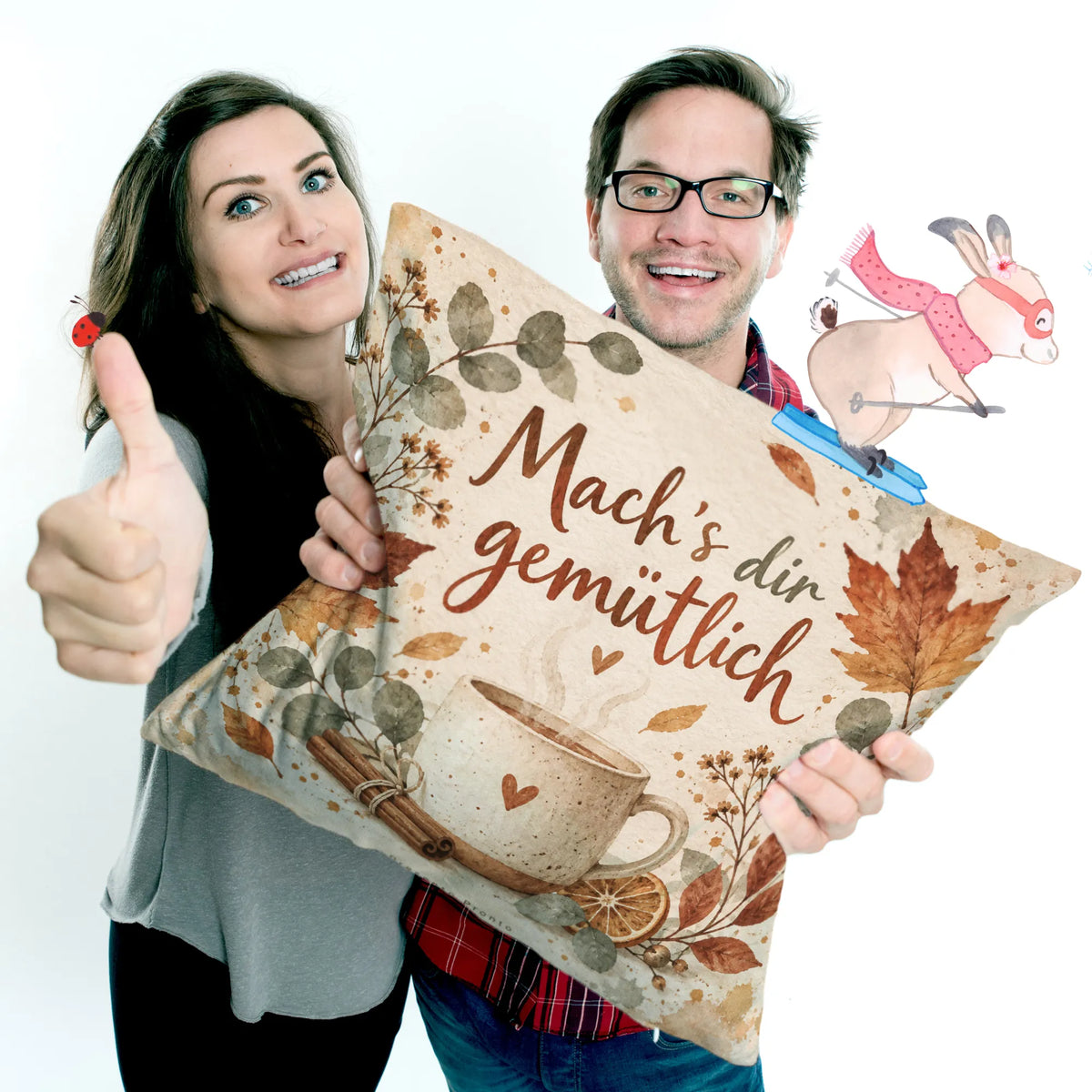 Gemütliches Kissen für den Herbst mit Keramiktasse|p:2013887|h:7f2b1c3e28a26a5300cec1baf408b580