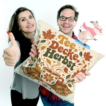 Gemütliches Kissen für den Herbst mit dampfender Tasse|p:2013895|h:b48406d38f4eb534fd7c6173c22f8a7a