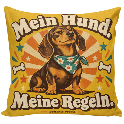 Lustiges Kissen für Hundebesitzer mit fröhlichem Hund|p:2013945|h:db48ce5e815baa388cadc581c97d8169
