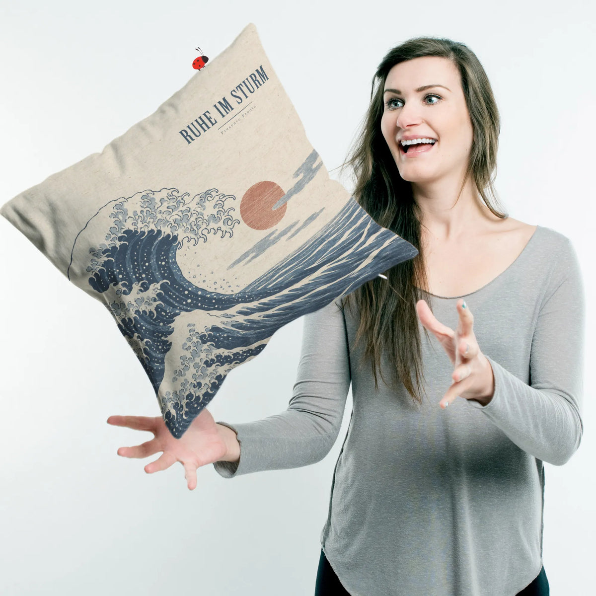 Ruhiges japanisches Kissen für Japanfans mit Welle|p:2014051|h:bedc44c31690ae77bbc3f3b1a3132710