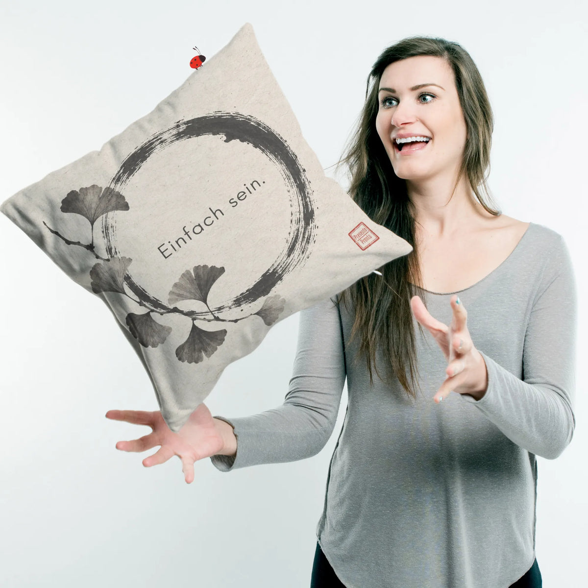 Ruhiges japanisches Kissen für Japanfans mit Enso Kreis|p:2014055|h:a4dfaadcd14de1112546defcc52c2c03