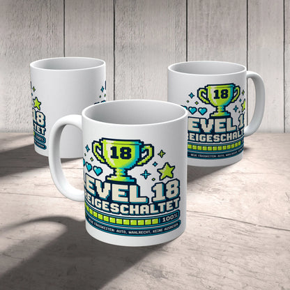 Lustige Tasse zum 18. Geburtstag für Jungen mit Level 18 Spruch|p:2014097|h:960f78fbd9ed5e793275311baa1d9a72