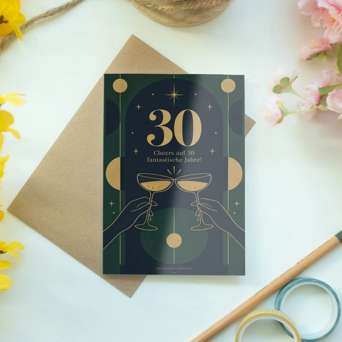 Festliche Geburtstagskarte zum 30. Geburtstag mit zwei Cocktailgläsern|p:2014197|h:e7587e71f8592b9a1f75b917561a2e02