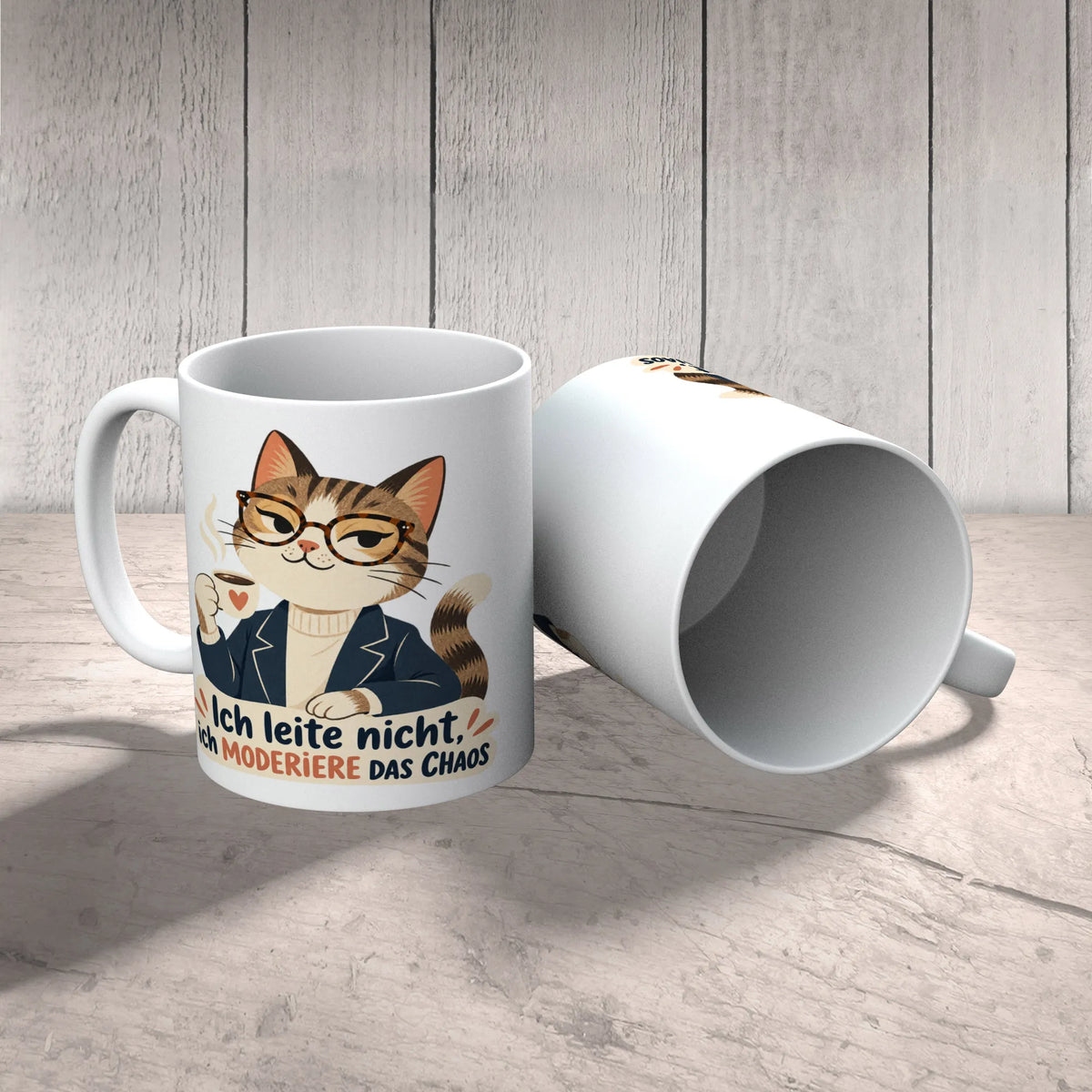 Lustige Tasse für die Chefin mit souveräner Katze|p:2014496|h:7a7ac319346c46755d800aa638e276c7