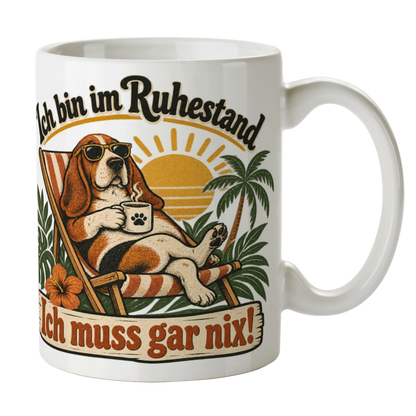 Lustige Tasse zum Ruhestand mit entspanntem Basset Hound|p:2014584|h:544e2092de5a237e616199b3a919ee1c