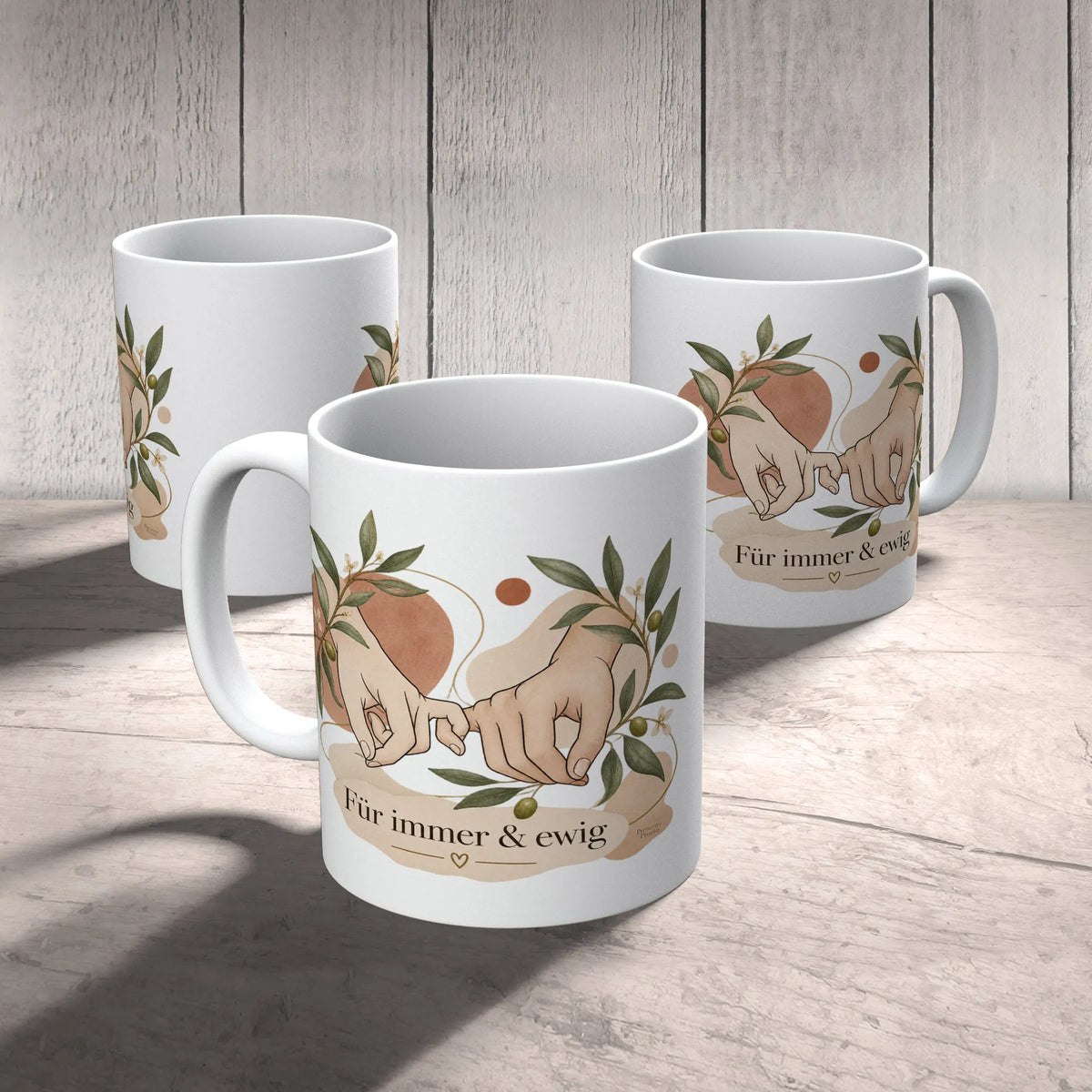 Romantische Tasse zur Hochzeit mit ineinandergreifenden Händen|p:2014717|h:32dac4cfddf83a386e7e94492d9f1ef6