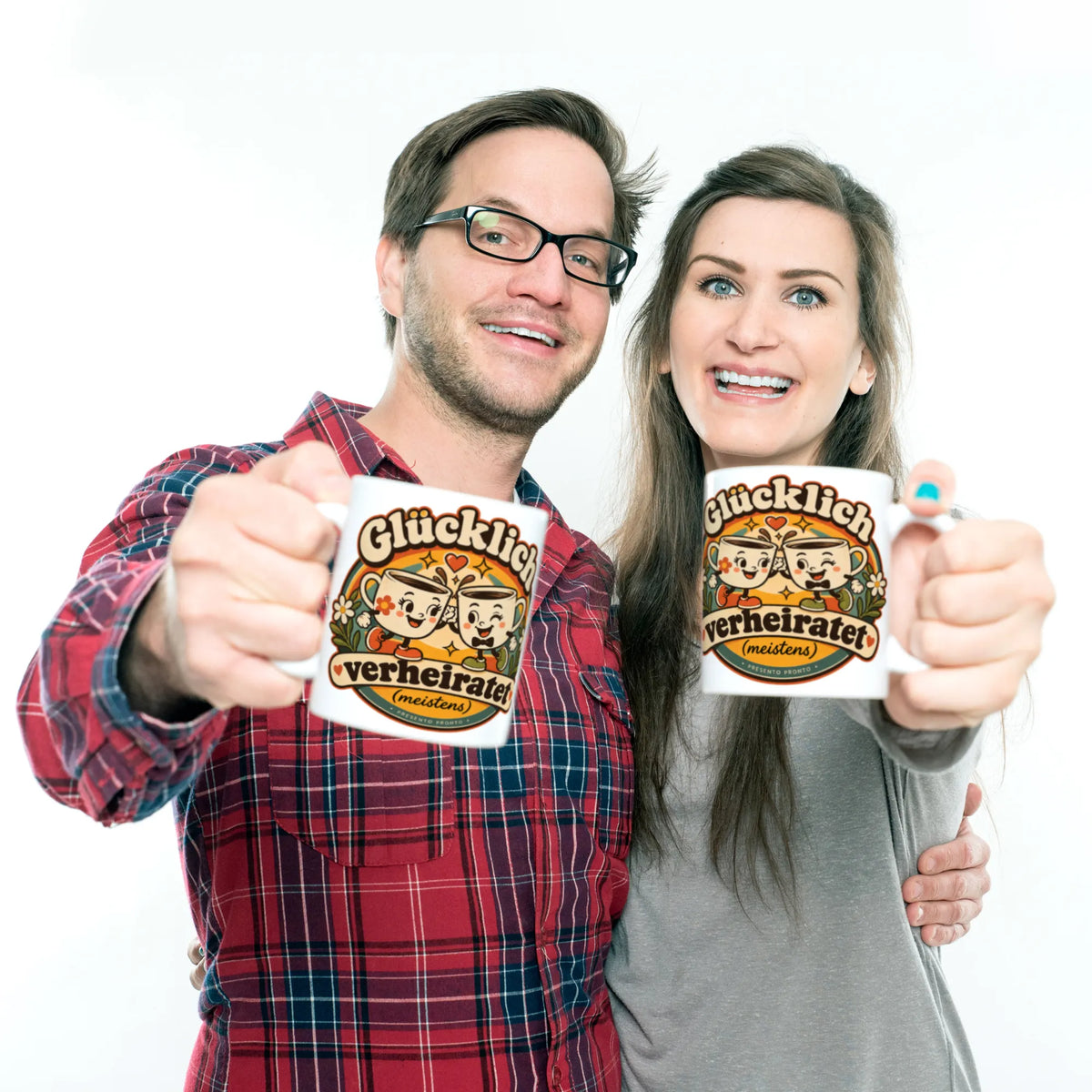 Lustige Tasse zur Hochzeit mit anstoßenden Kaffeetassen|p:2014720|h:fd69dc4fd5e9353adfb6e7010d9f97a1