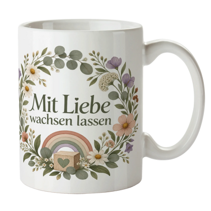 Liebevolle Tasse für Erzieherin mit Blumenkranz und Regenbogen|p:2014753|h:8e01f750481a88dffe10f983f1b70324