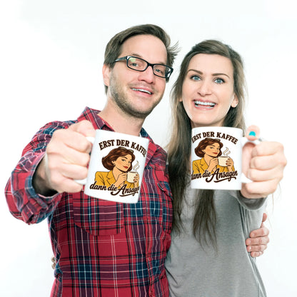 Lustige Kaffeetasse für die Chefin mit selbstbewusster Frau|p:2014876|h:efd57c1841cc1b680542e9f18712b0ab