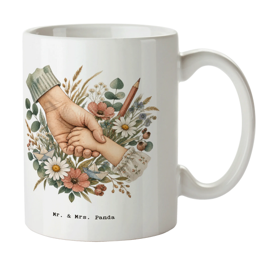Herzliche Tasse für Erzieher mit Händen und Wildblumen|p:2014908|h:524a394daab46907275a79cdbf074292