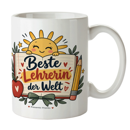 Herzliche Tasse für Lehrerin mit Schulheft und Apfel|p:2015223|h:97c908b92d361473a17d0e4d1aa48e5d