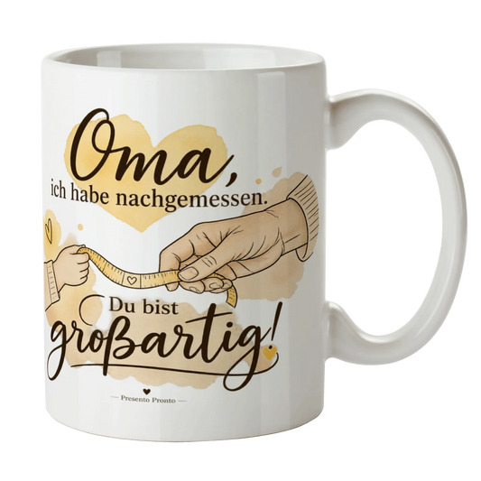 Lustige Tasse für Oma mit Maßband und Kinderhand|p:2015290|h:4696bb41310eca8b786ff9792afec24d