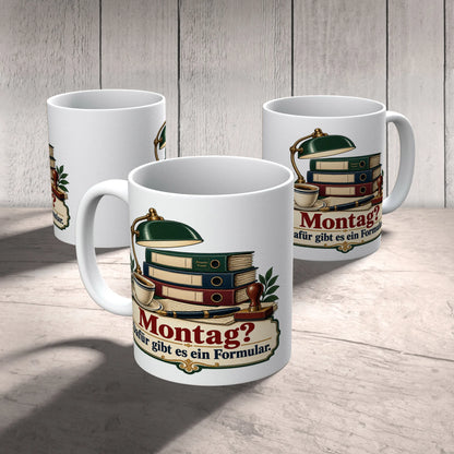 Lustige Tasse für Beamte mit Spruch zum Montag|p:2015311|h:5cbaf9df10d79865c59bfab90c4fde31