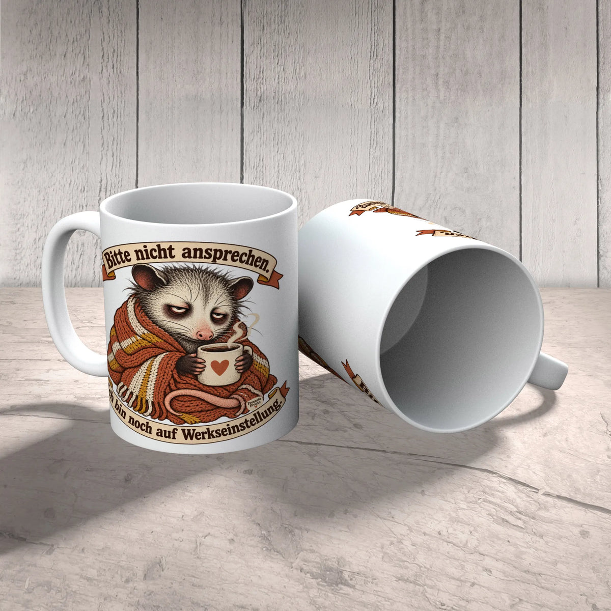 Lustige Kaffeetasse für Morgenmuffel mit verschlafenem Opossum|p:2016190|h:54482e24aaf3e78714338516c5d5185c