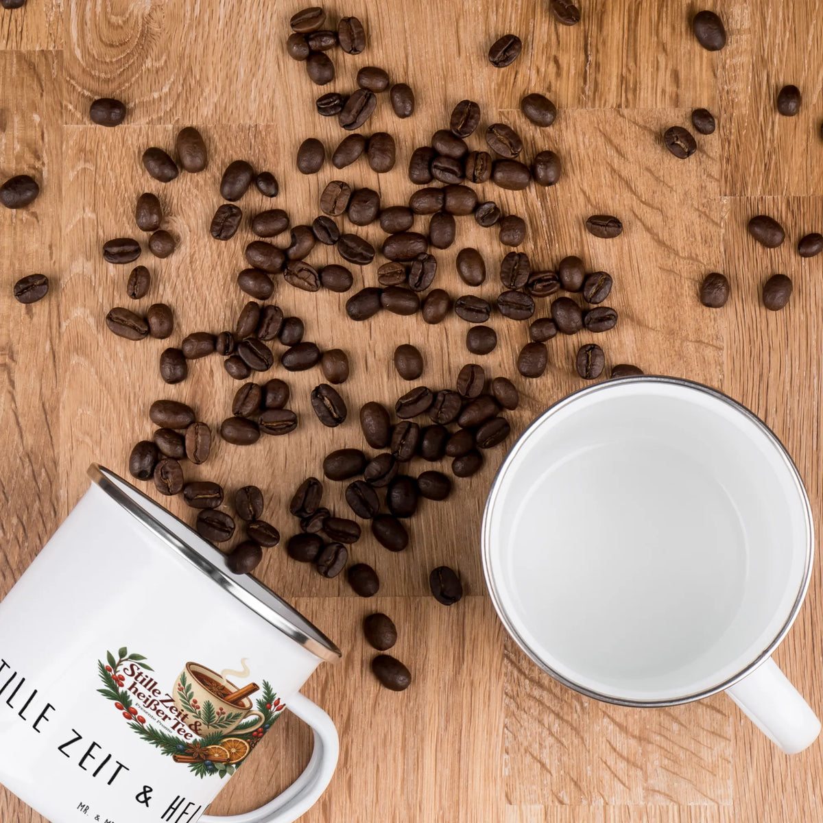 Besinnliche Teetasse zu Weihnachten mit Wintertee|p:2016474|h:f4853371cf8f7e7f75666ee6b11cefbc