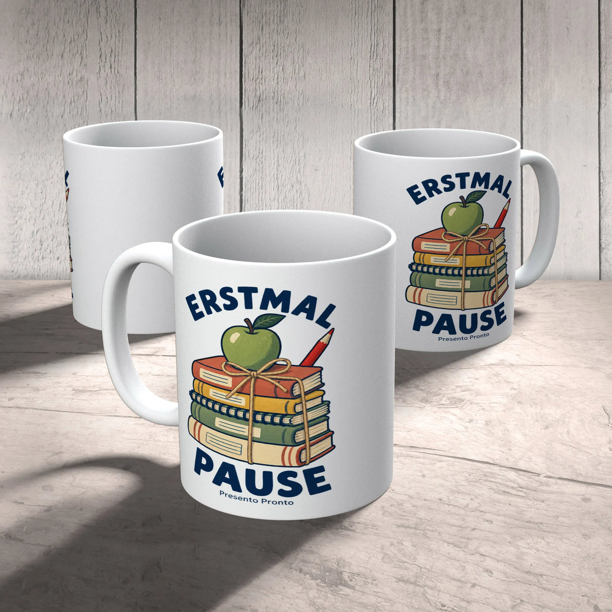 Lustige Tasse für Lehrerin mit Apfel und Schulheften|p:2016479|h:91d7a0e44b99cbe42c3b2134fd1870e2