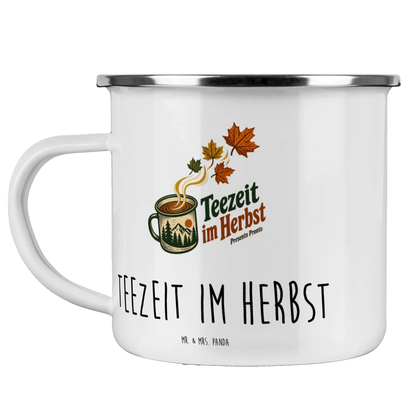 Gemütliche Teetasse für den Herbst mit Ahornblättern|p:2016489|h:e85442212409d6971179eb7e99f0a794