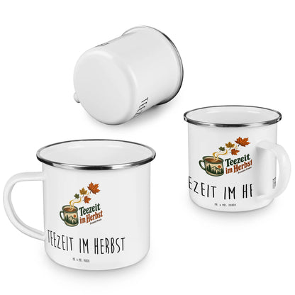 Gemütliche Teetasse für den Herbst mit Ahornblättern|p:2016489|h:f47434a1461fc390f530a06552b9c930