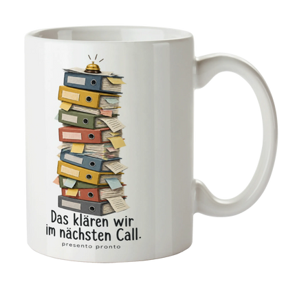 Lustige Tasse fürs Büro mit Ordnerstapel|p:2016506|h:6df2e70e0f90c89759db78f8b3c895e6