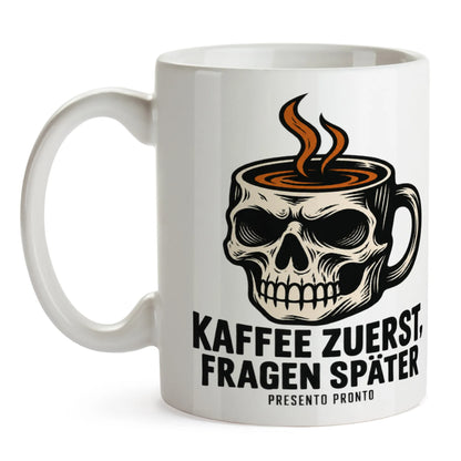 Lustige Tasse mit Totenkopf für Morgenmuffel|p:2016512|h:8461b48e8badd96d086e8495f81bfe58