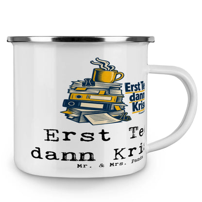 Lustige Teetasse fürs Büro mit Dokumentenstapel|p:2016517|h:67ed60ea35ad1e8f77b459e57fec73ab