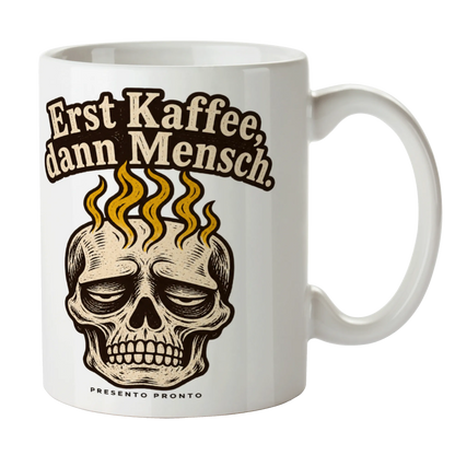 Lustige Tasse mit Totenkopf für müde Kaffeetrinker|p:2016520|h:269829acd3dab9cba594b7296d9906d8